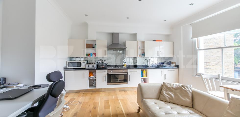 			NEW INSTRUCTION!, 1 Bedroom, 1 bath, 1 reception Flat			 Agar Grove, CAMDEN